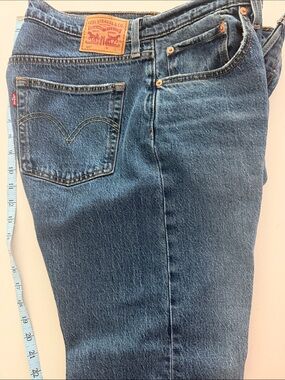 501 Levi button fly jeans